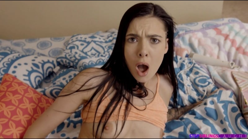 Marley brinx mes demi-soeurs jouets [seins moyens, jouets, pipe, pov, tout sexe, brune, fait une pipe, suce, bite, nouveau porno 2017]